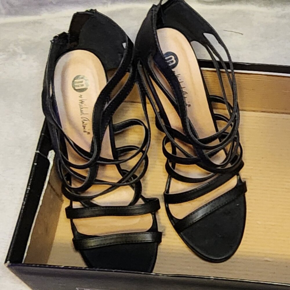 Michael Antonio ๐ Sexy Black Stilleto Heels 8.5 W - Picture 13 of 13